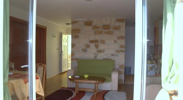 Apartments Zrakic