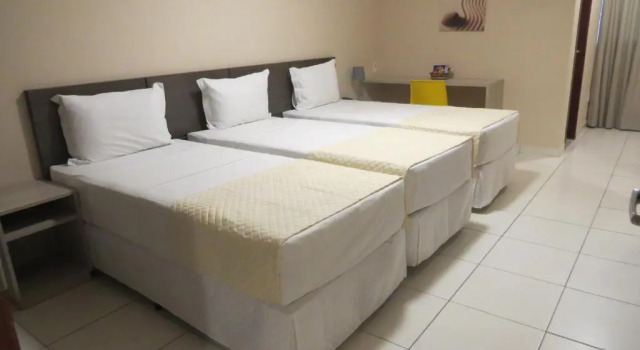 Трёхместный номер Standard Toritama Golden Hotel