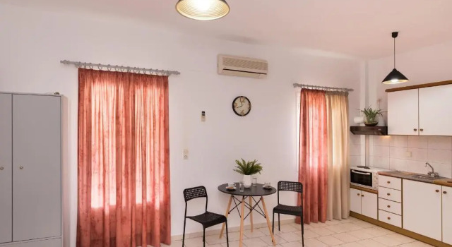 Студия Lettas Apartments