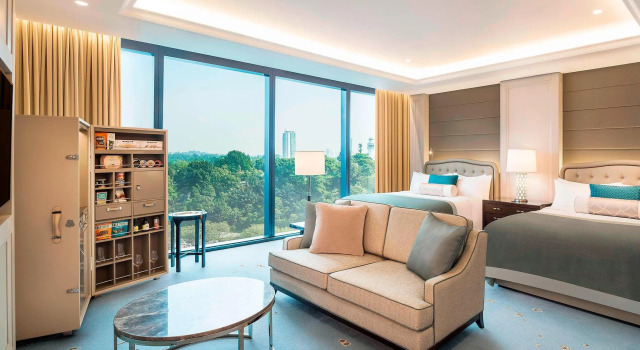 Четырёхместный номер Standard The St. Regis Kuala Lumpur