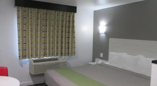 Номер Standard с красивым видом из окна Claremont Lodge