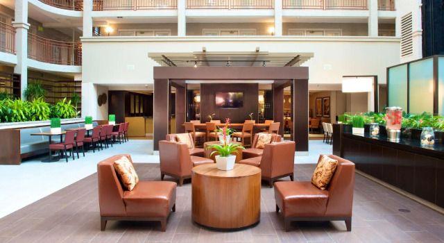 Полулюкс Embassy Suites by Hilton Denver Tech Center North