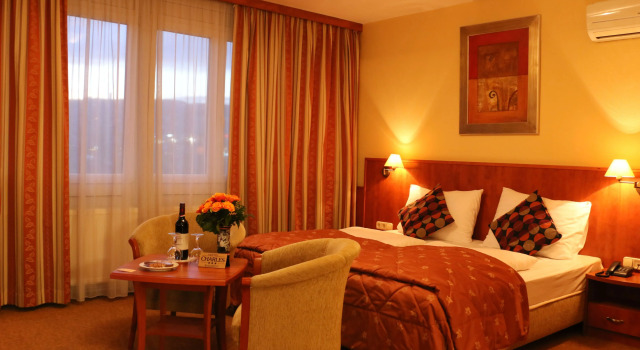 Hotel Charles