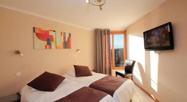 Двухместный номер Comfort Logis Hotel Restaurant Le Cara Sol