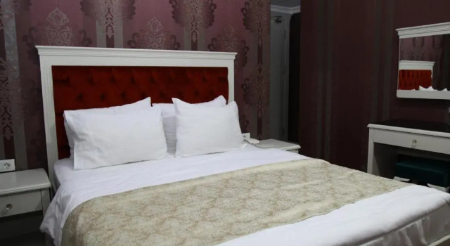 Трёхместный номер Standard Ens Hotel