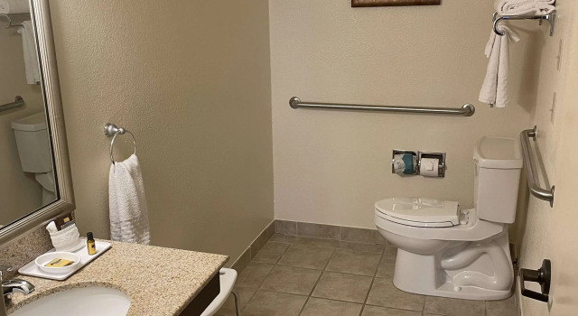 Двухместный номер Standard Best Western Plus Edmonds Harbor Inn