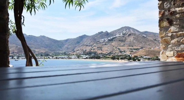 Студия Amfitriti Serifos