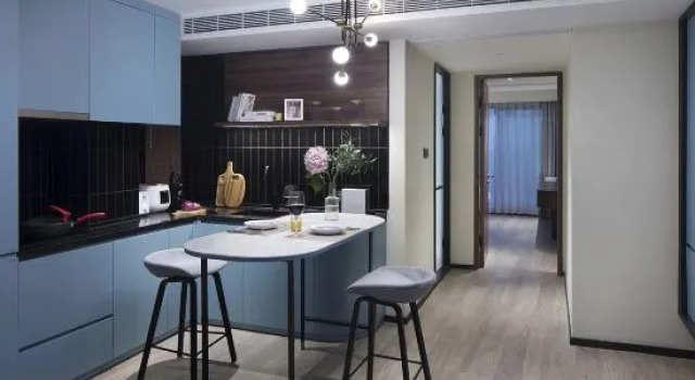 Люкс Executive c 1 комнатой Eastern Garden Service Apartment