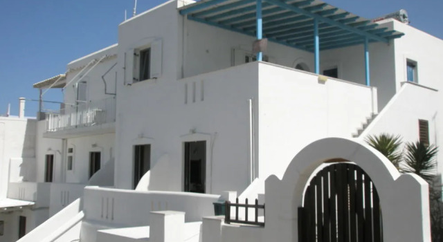 Ampeli Apartments