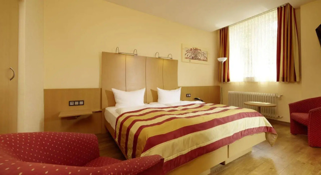 Berghotel Kockelsberg, Забронировать Отель Отели Трира 3 звезды, рядом с Brothers Hospital Trier, 3*