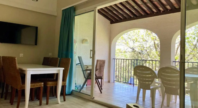 Апартаменты Les Restanques proches piscines Bruyeres 2103