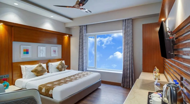Двухместный номер Deluxe Hotel The Pearl - Newly Renovated in City Centre