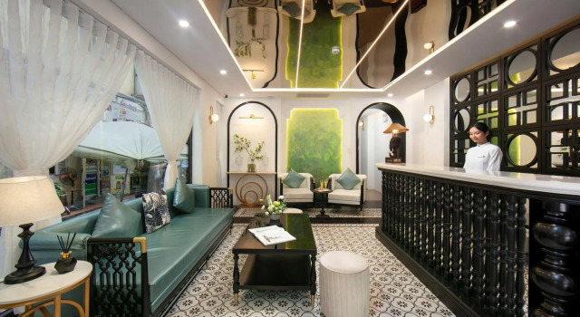 Hotel De Rond Hanoi