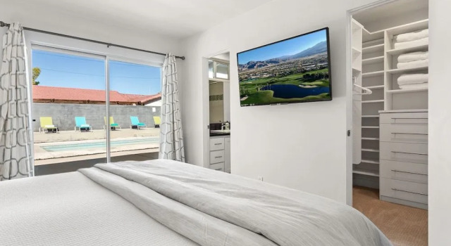 Palm Springs Life 3 Bedroom Home by RedAwning, Забронировать Дом для отпуска Палм-Спрингс Coachella Valley, рядом с Loehmanns Plaza Shopping Center