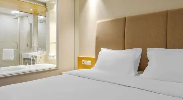 Двухместный номер Standard с видом на море Bayshore Hotel Dalian