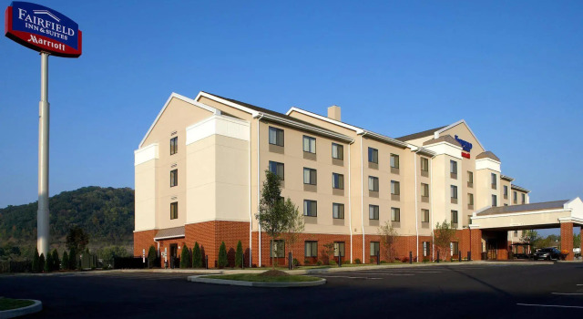 Fairfield Inn & Suites Pittsburgh Neville Island, Buchen Sie Hotel Robinson Township Pennsylvania