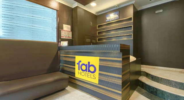 Fabhotel Dovers Inn