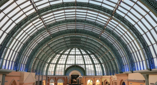 Отель Le Méridien Mina Seyahi Beach Resort & Waterpark