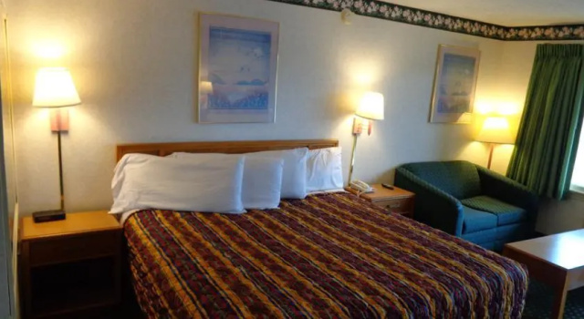 Travelodge Ridgeway Martinsville, Buchen Sie Hotel Martinsville Virginia