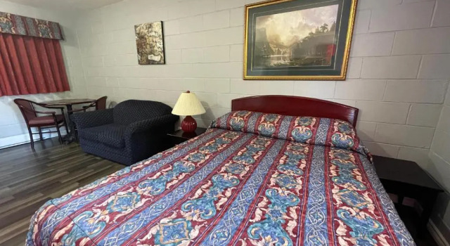 Arrow Lake Motel, Prenota Motel Hotel a Columbia Britannica con colazione, Colazione