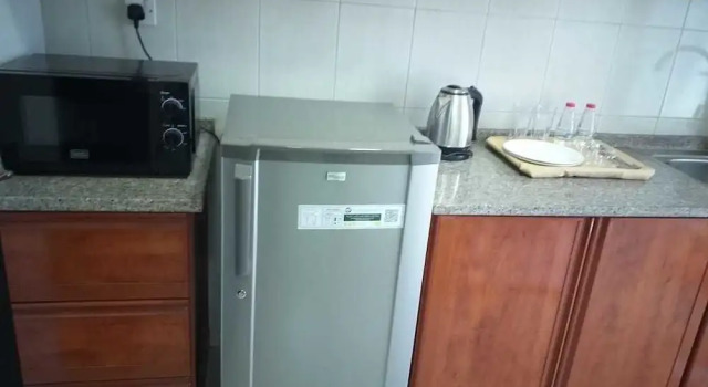 Апартаменты Deluxe Al Khaleej Plaza Hotel Apartment