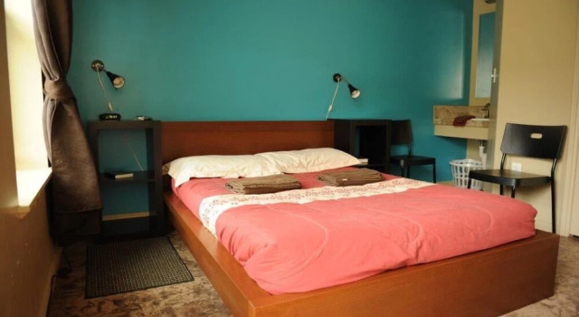 Номер Economy Camelot Inn at Honeyville