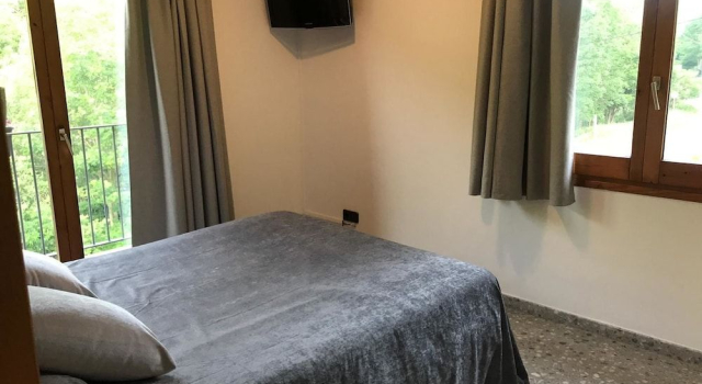 Hostal El Quintà, Prenota Ostello Molló Ripolles