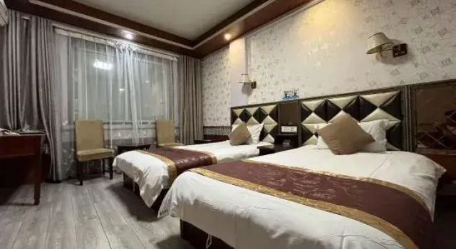 Huacheng Hotel, Prenota Hotel Qiantang Cina