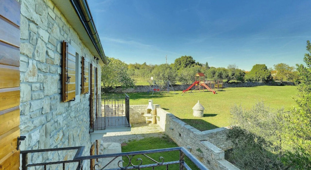 Stunning Apartment in Rakalj With 1 Bedrooms and Wifi, Rezerwuj Apartament Rakalj Istria