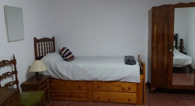 Castillo de Escriche, Rezervați Hotel Formiche Alto Teruel