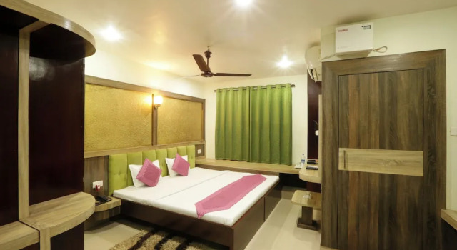 Номер Deluxe Hotel Dream City