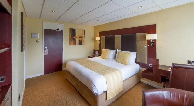 Standard Kahden hengen huone näköala uima-altaalle The Barnstaple Hotel
