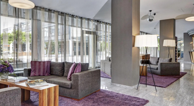 Кровать в общем номере Geroldswil Swiss Quality Hotel