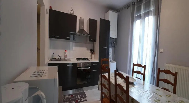 Апартаменты Meublé 2 chambres Wifi balcon 52m2 Centre La Bourboule
