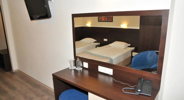 Hotel Burgas Free University