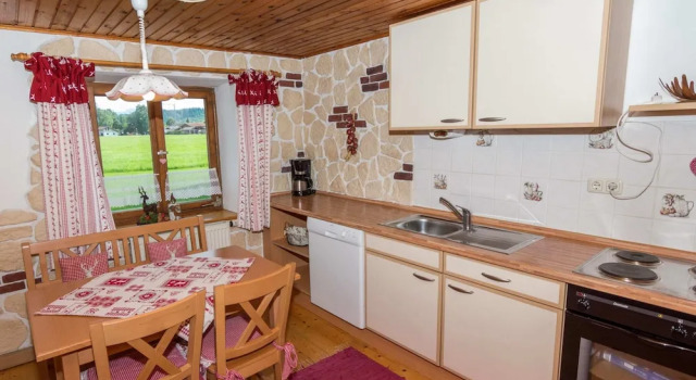 Апартаменты Spacious 4 Person Holiday Home near Chiemsee