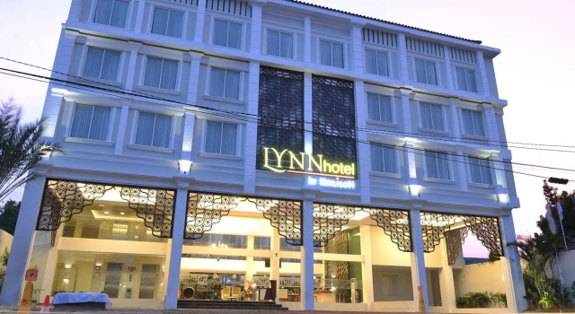 LYNN Hotel by Horison, Book Hotel Billige hoteller i Timuran