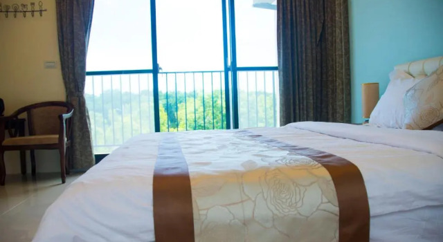 Двухместный номер Standard с видом на горы Hai Yue Wan Resort Club