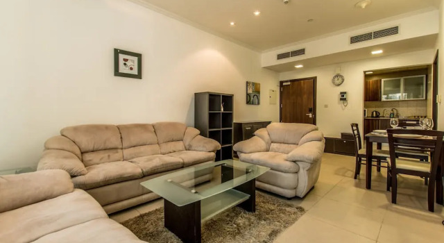 JLT - Goldcrest Executive 1 Cluster C