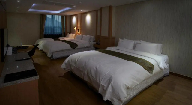 Семейный номер Deluxe с видом на город Benikea Hotel Yeosu