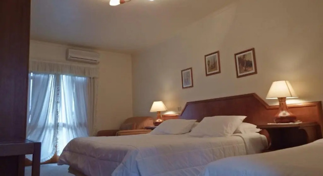 Апартаменты Hotel Azaleia