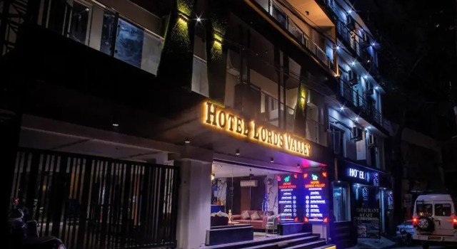 Hotel Lords Valley Rishikesh, Rezervovat Hotel Rišikéš Uttarakhand