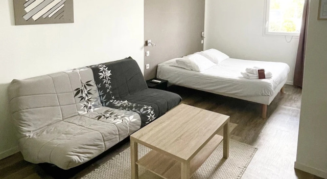 Hotel NEMO, Rezervați Hotel Sauvagnon 