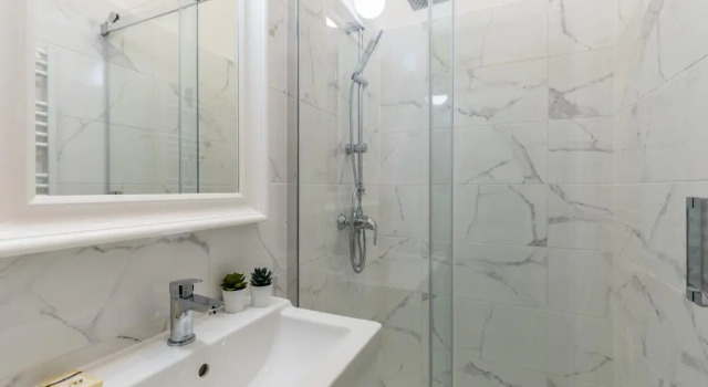 Апартаменты W33 - Prime Location - Comfortable Quality Apartments by BQA