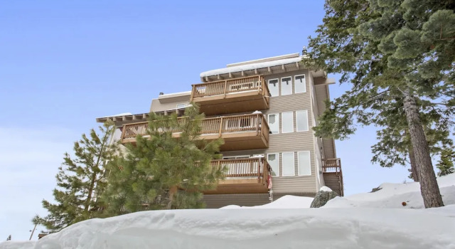 338 D Milky Way Court - 2 Br Condo, Book Feriehus Sommerhuse i Stateline, Hytte