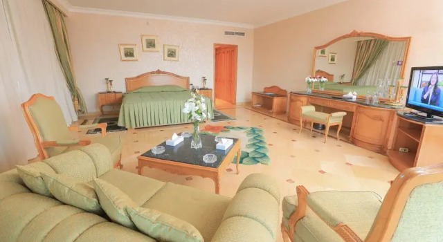 Люкс Royal Sea Star Beau Rivage Hotel