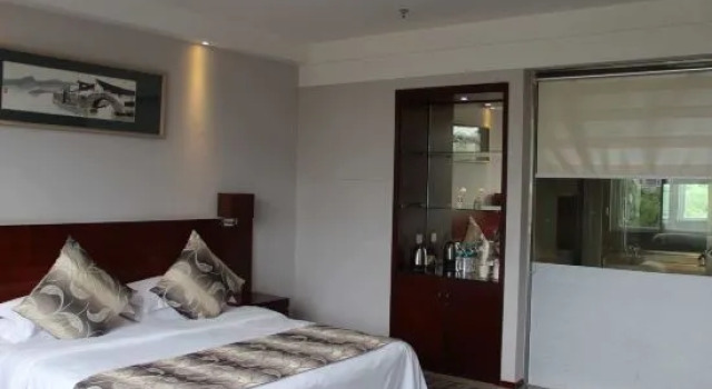 Номер Executive Largos Hotel