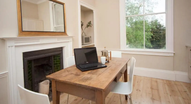 Апартаменты Garden Apartment - 11 Southcot Place