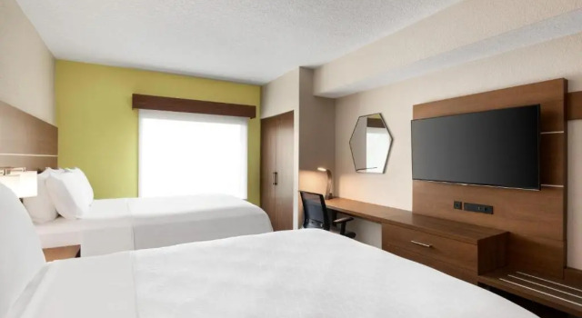 Номер Standard Holiday Inn Express & Suites Pembroke Pines-Sheridan St by IHG