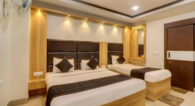 Трёхместный номер Superior HOTEL DAKHA INTERNATIONAL - Karol Bagh, New Delhi